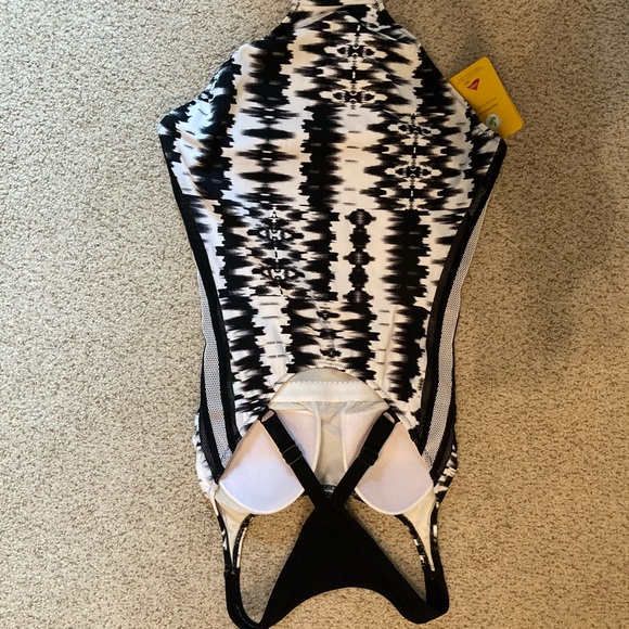 Profile by Gottex bathing suit - Picture 4 of 4